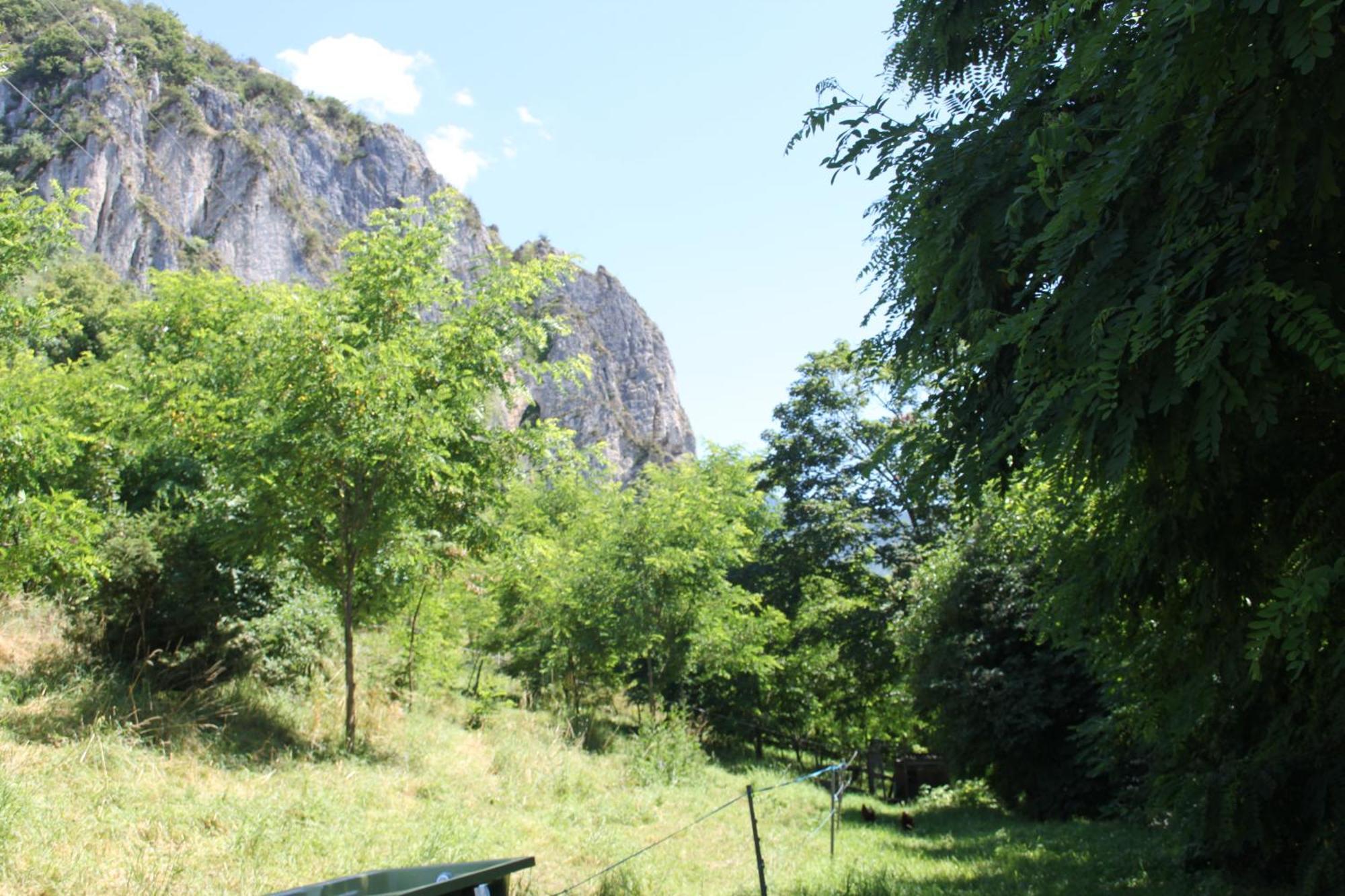 Comfortable Village Apartment In Barbieres With Access To Large Garden With Beautiful Views מראה חיצוני תמונה